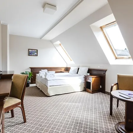 Hotel Crocus
