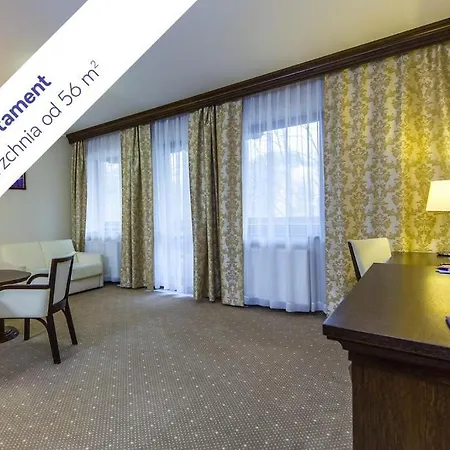 Crocus Hotel