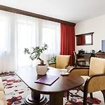 Crocus Hotell