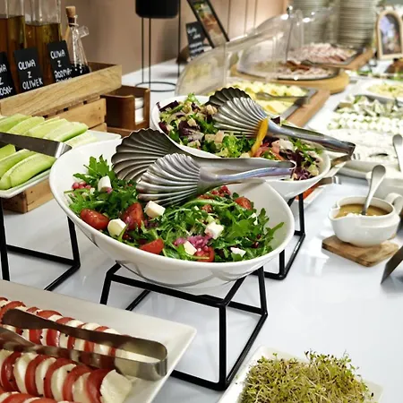 호텔 크로쿠스 자코파네