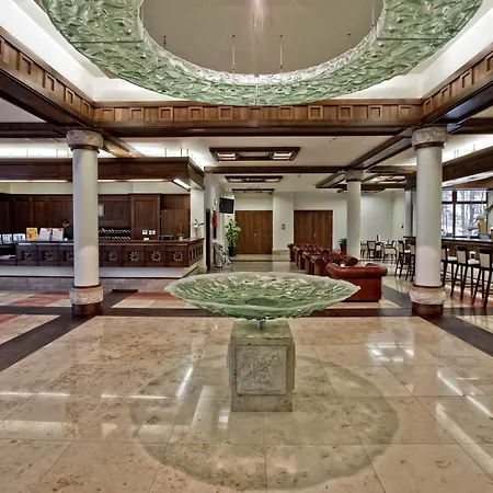 호텔 크로쿠스 자코파네